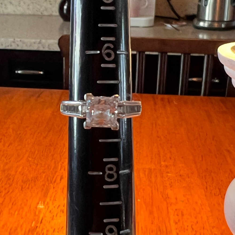 Verragio CZ sterling with Rhodium plate. 7